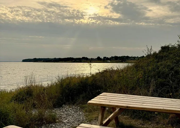 Overlooking South Funen Archipelago بيت للعطل